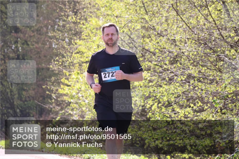 12.04.2026 - 45. Internationalen Wilhelmsburger Insellauf Yannick Fuchs http://msf.ph/oto/9501565 12.04.2026 11:24:02 Laufen 4, 272 meine-sportfotos.de