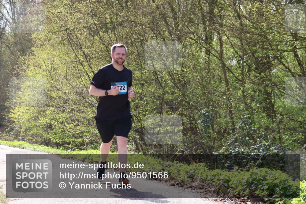 12.04.2026 - 45. Internationalen Wilhelmsburger Insellauf Yannick Fuchs http://msf.ph/oto/9501566 12.04.2026 11:24:06 Laufen 22 meine-sportfotos.de