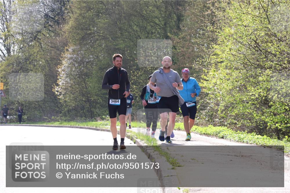 12.04.2026 - 45. Internationalen Wilhelmsburger Insellauf Yannick Fuchs http://msf.ph/oto/9501573 12.04.2026 11:24:39 Laufen 3464, 555365, 26 meine-sportfotos.de