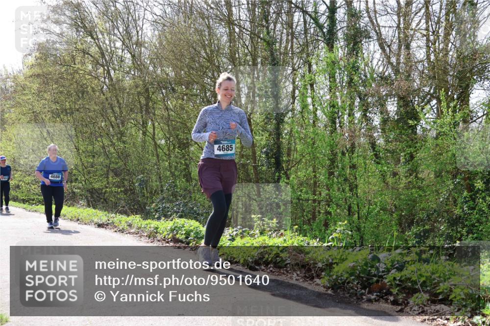 12.04.2026 - 45. Internationalen Wilhelmsburger Insellauf Yannick Fuchs http://msf.ph/oto/9501640 12.04.2026 11:27:47 Laufen 904, 4688, 4685 meine-sportfotos.de