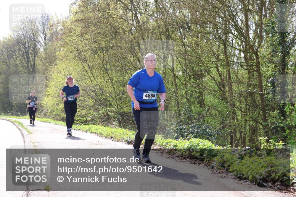 12.04.2026 - 45. Internationalen Wilhelmsburger Insellauf Yannick Fuchs http://msf.ph/oto/9501642 12.04.2026 11:27:49 Laufen 2904, 4688, 2663 meine-sportfotos.de