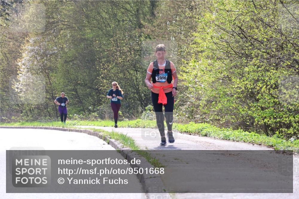 12.04.2026 - 45. Internationalen Wilhelmsburger Insellauf Yannick Fuchs http://msf.ph/oto/9501668 12.04.2026 11:28:25 Laufen 3148, 2996 meine-sportfotos.de