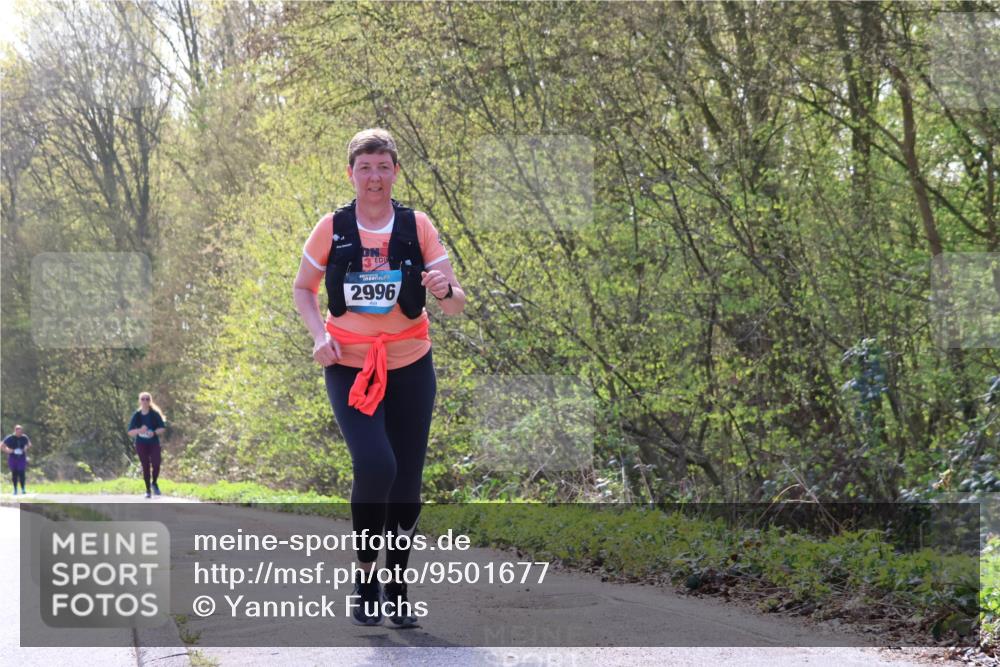 12.04.2026 - 45. Internationalen Wilhelmsburger Insellauf Yannick Fuchs http://msf.ph/oto/9501677 12.04.2026 11:28:31 Laufen 2996 meine-sportfotos.de