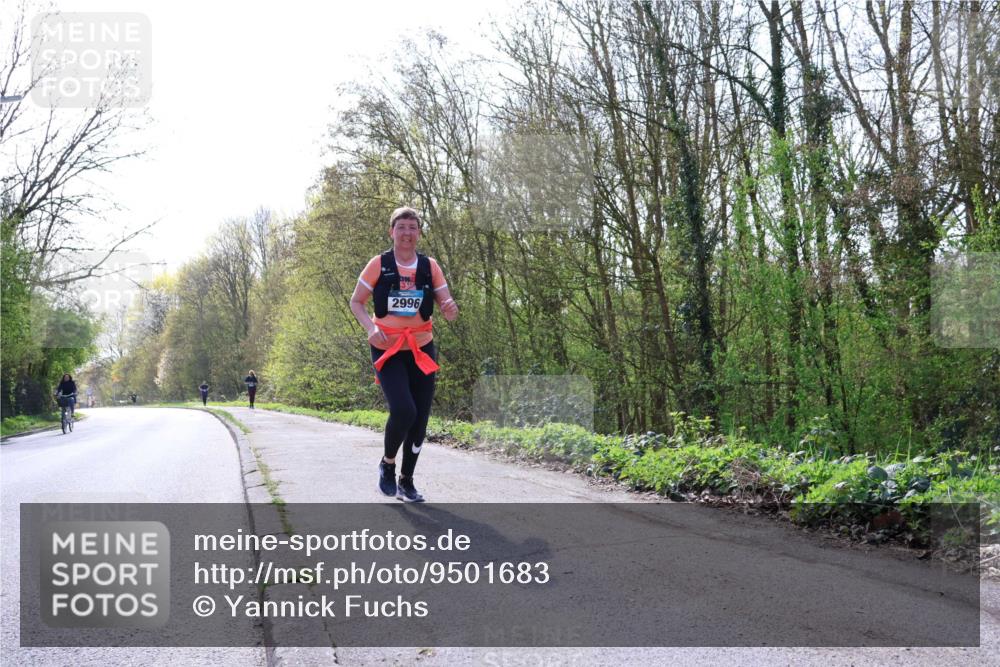 12.04.2026 - 45. Internationalen Wilhelmsburger Insellauf Yannick Fuchs http://msf.ph/oto/9501683 12.04.2026 11:28:32 Laufen 2996 meine-sportfotos.de
