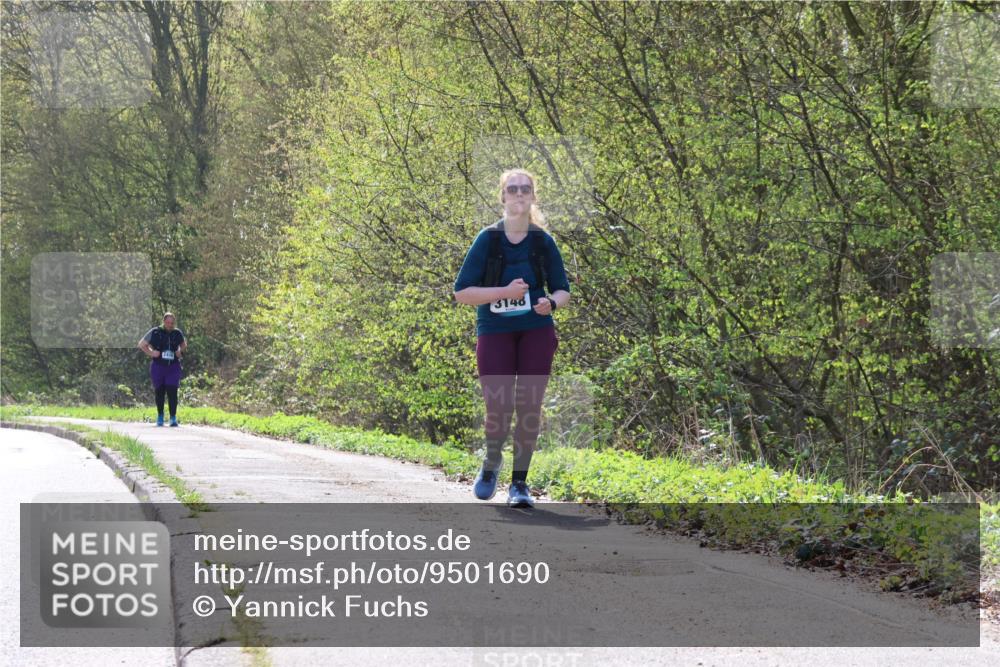 12.04.2026 - 45. Internationalen Wilhelmsburger Insellauf Yannick Fuchs http://msf.ph/oto/9501690 12.04.2026 11:28:45 Laufen 3148 meine-sportfotos.de