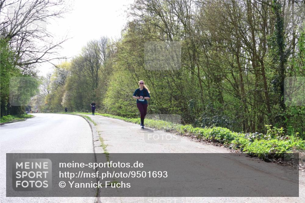 12.04.2026 - 45. Internationalen Wilhelmsburger Insellauf Yannick Fuchs http://msf.ph/oto/9501693 12.04.2026 11:28:47 Laufen 3148 meine-sportfotos.de