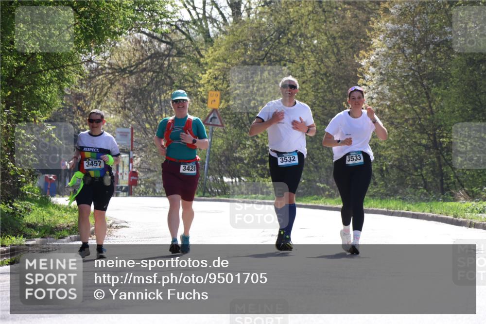 12.04.2026 - 45. Internationalen Wilhelmsburger Insellauf Yannick Fuchs http://msf.ph/oto/9501705 12.04.2026 11:30:10 Laufen 09, 3457, 3532, 3428, 3533 meine-sportfotos.de