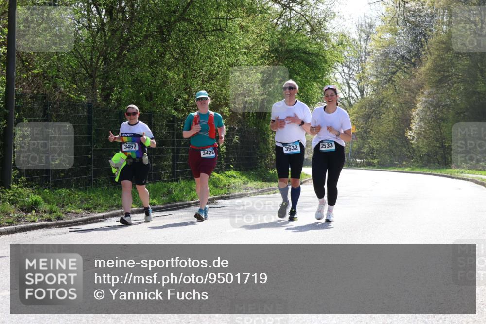 12.04.2026 - 45. Internationalen Wilhelmsburger Insellauf Yannick Fuchs http://msf.ph/oto/9501719 12.04.2026 11:30:18 Laufen 3457, 3428, 3532, 3533 meine-sportfotos.de