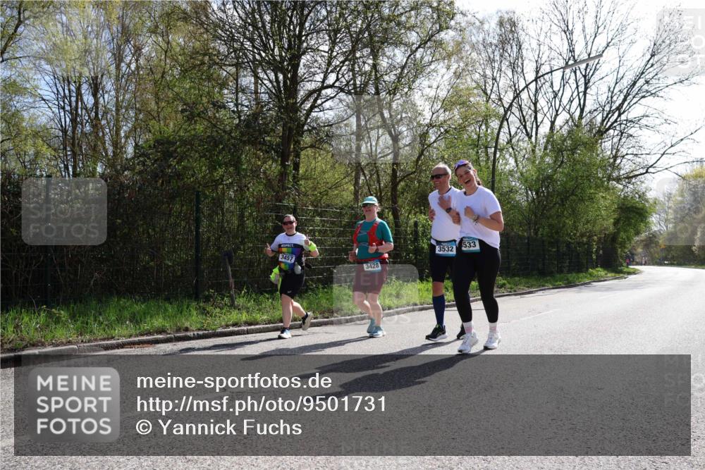 12.04.2026 - 45. Internationalen Wilhelmsburger Insellauf Yannick Fuchs http://msf.ph/oto/9501731 12.04.2026 11:30:23 Laufen 533, 3532, 3457, 3428 meine-sportfotos.de