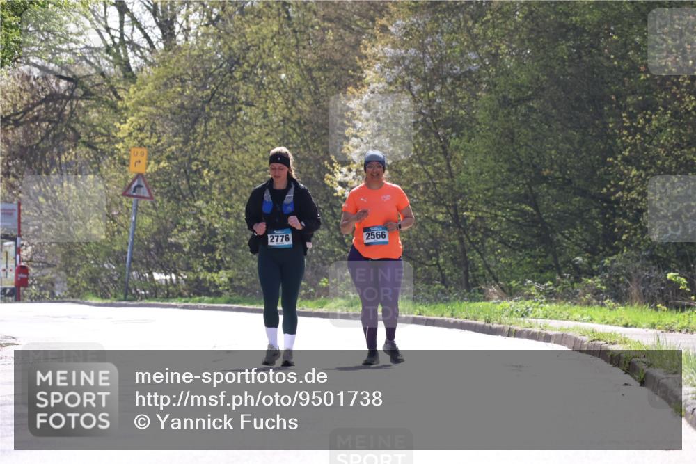 12.04.2026 - 45. Internationalen Wilhelmsburger Insellauf Yannick Fuchs http://msf.ph/oto/9501738 12.04.2026 11:31:34 Laufen 2776, 2566 meine-sportfotos.de