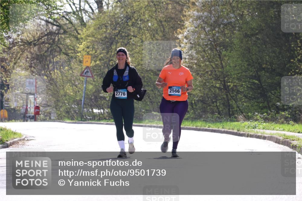 12.04.2026 - 45. Internationalen Wilhelmsburger Insellauf Yannick Fuchs http://msf.ph/oto/9501739 12.04.2026 11:31:37 Laufen 2776, 2566 meine-sportfotos.de