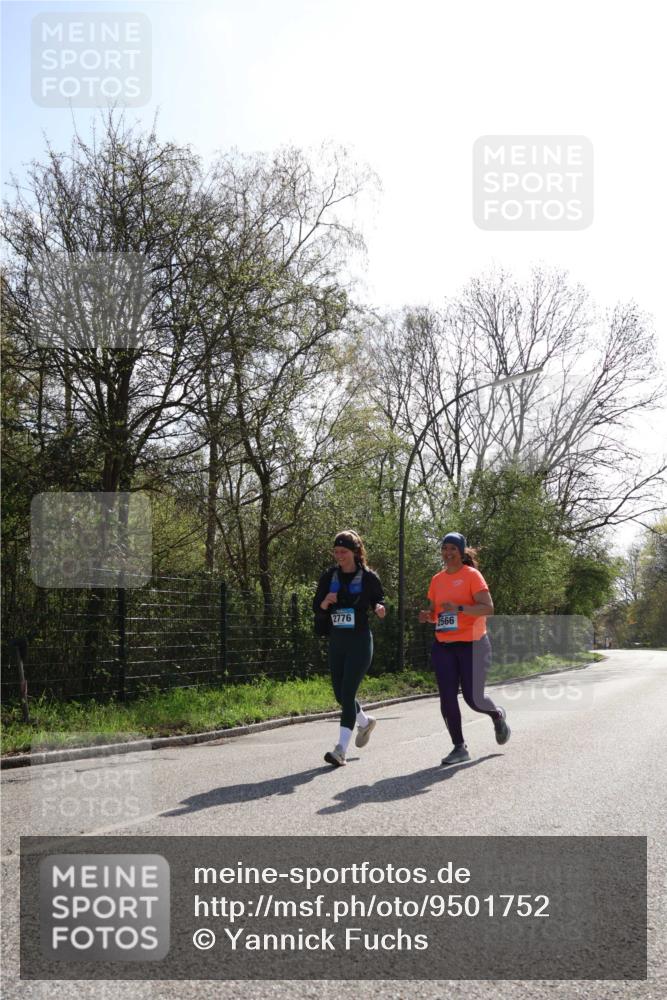 12.04.2026 - 45. Internationalen Wilhelmsburger Insellauf Yannick Fuchs http://msf.ph/oto/9501752 12.04.2026 11:31:47 Laufen 2776, 2566 meine-sportfotos.de