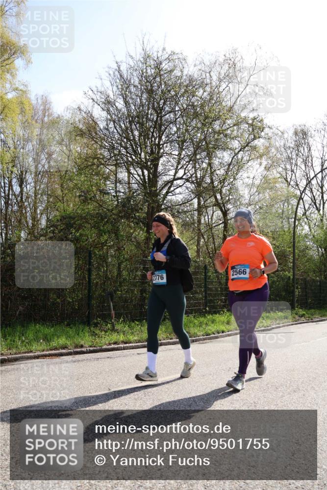 12.04.2026 - 45. Internationalen Wilhelmsburger Insellauf Yannick Fuchs http://msf.ph/oto/9501755 12.04.2026 11:31:48 Laufen 2776, 2566 meine-sportfotos.de
