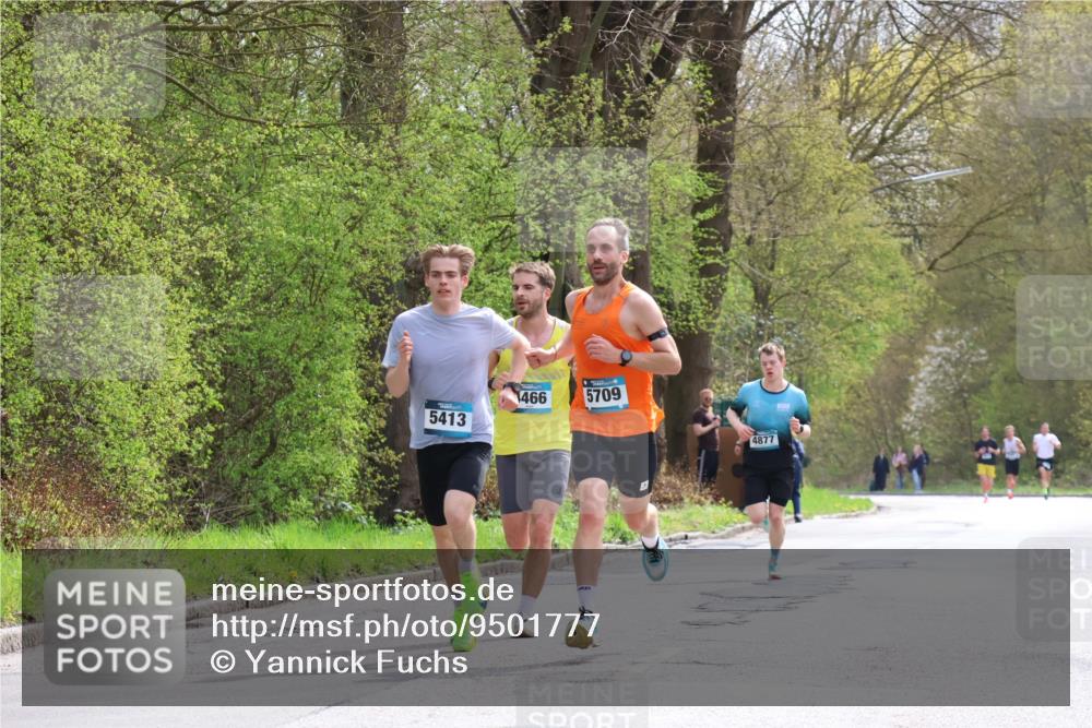 12.04.2026 - 45. Internationalen Wilhelmsburger Insellauf Yannick Fuchs http://msf.ph/oto/9501777 12.04.2026 12:40:17 Laufen 466, 5709, 5413, 4877 meine-sportfotos.de