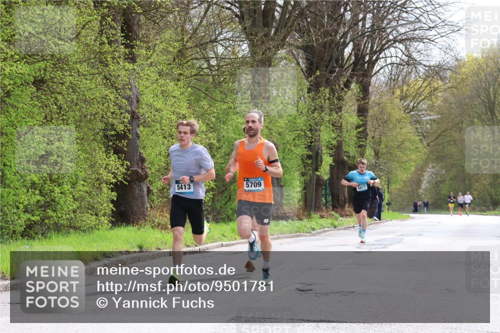12.04.2026 - 45. Internationalen Wilhelmsburger Insellauf Yannick Fuchs http://msf.ph/oto/9501781 12.04.2026 12:40:18 Laufen 5413, 5709, 4877 meine-sportfotos.de