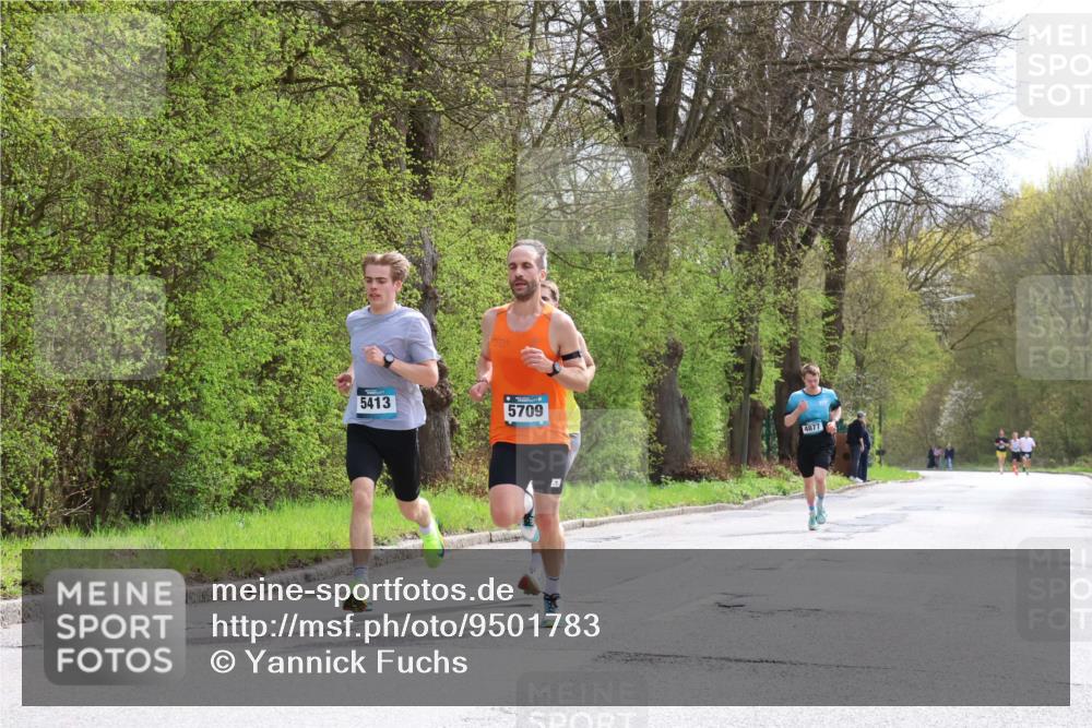 12.04.2026 - 45. Internationalen Wilhelmsburger Insellauf Yannick Fuchs http://msf.ph/oto/9501783 12.04.2026 12:40:19 Laufen 5413, 5709, 4877 meine-sportfotos.de
