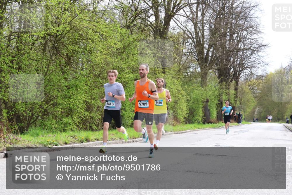 12.04.2026 - 45. Internationalen Wilhelmsburger Insellauf Yannick Fuchs http://msf.ph/oto/9501786 12.04.2026 12:40:19 Laufen 5413, 5709, 4466, 4877 meine-sportfotos.de