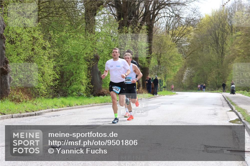 12.04.2026 - 45. Internationalen Wilhelmsburger Insellauf Yannick Fuchs http://msf.ph/oto/9501806 12.04.2026 12:40:38 Laufen 3452, 5495 meine-sportfotos.de