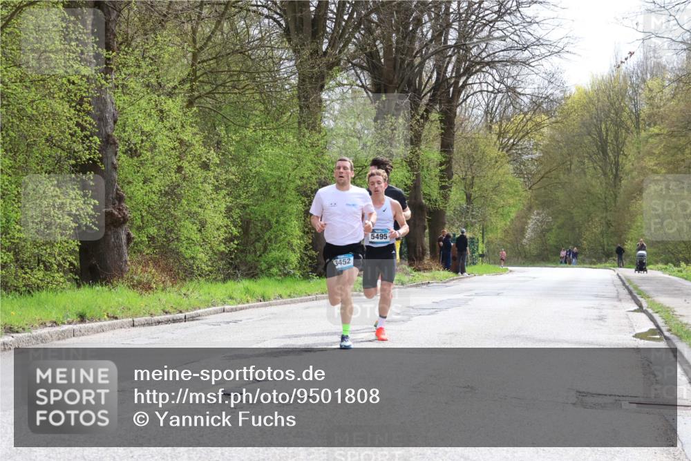 12.04.2026 - 45. Internationalen Wilhelmsburger Insellauf Yannick Fuchs http://msf.ph/oto/9501808 12.04.2026 12:40:39 Laufen 3452, 5495 meine-sportfotos.de