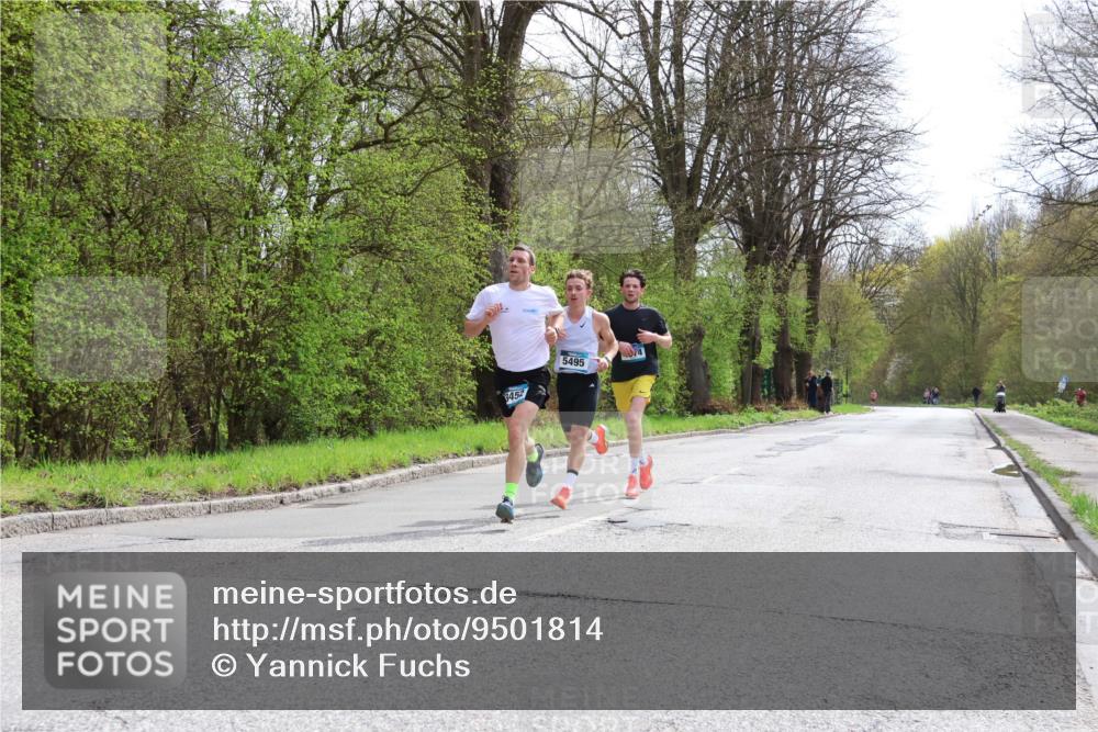 12.04.2026 - 45. Internationalen Wilhelmsburger Insellauf Yannick Fuchs http://msf.ph/oto/9501814 12.04.2026 12:40:40 Laufen 3452, 5495, 4 meine-sportfotos.de