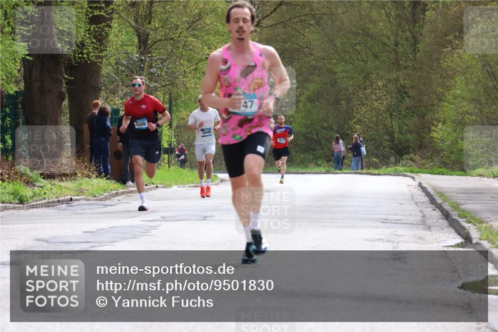 12.04.2026 - 45. Internationalen Wilhelmsburger Insellauf Yannick Fuchs http://msf.ph/oto/9501830 12.04.2026 12:41:10 Laufen 4240, 5648, 47, 4677 meine-sportfotos.de
