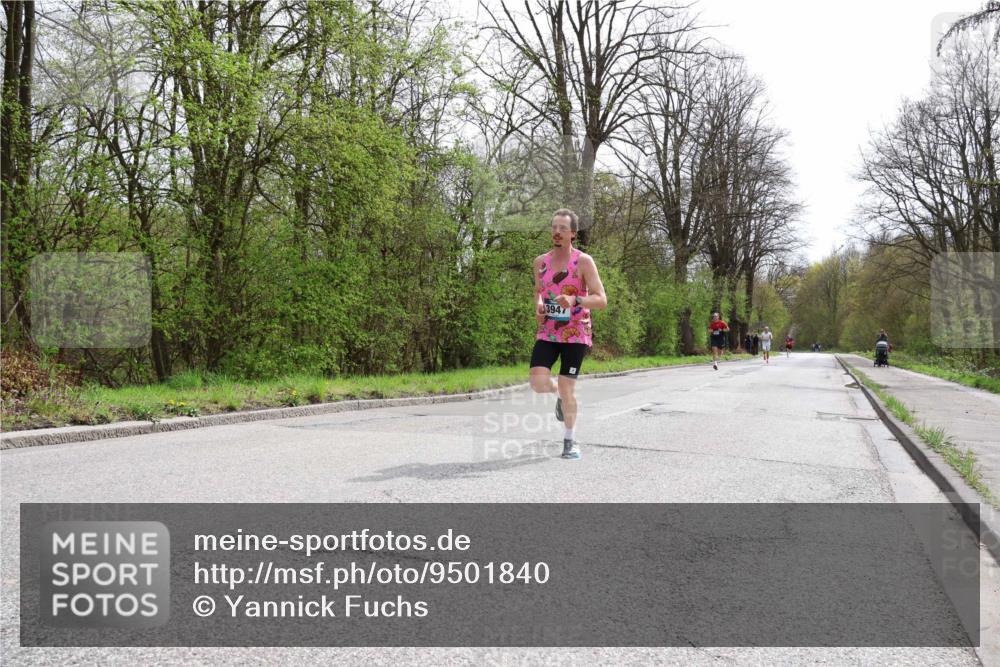 12.04.2026 - 45. Internationalen Wilhelmsburger Insellauf Yannick Fuchs http://msf.ph/oto/9501840 12.04.2026 12:41:14 Laufen 3947 meine-sportfotos.de