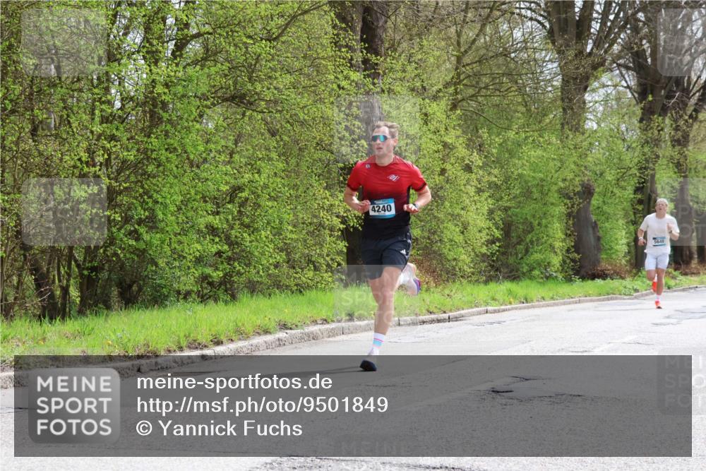 12.04.2026 - 45. Internationalen Wilhelmsburger Insellauf Yannick Fuchs http://msf.ph/oto/9501849 12.04.2026 12:41:17 Laufen 4240, 5648 meine-sportfotos.de