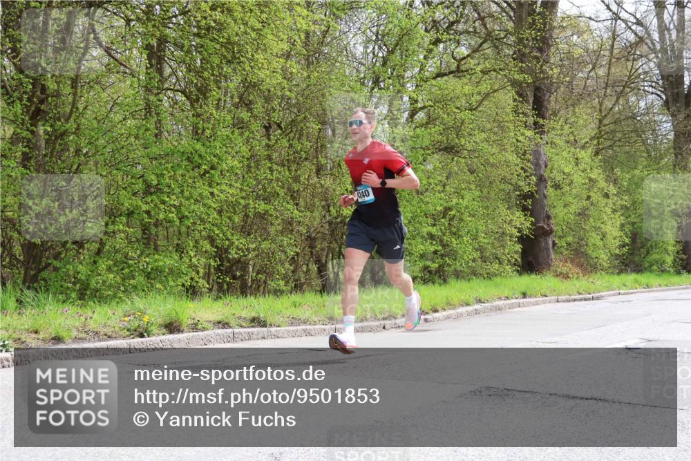 12.04.2026 - 45. Internationalen Wilhelmsburger Insellauf Yannick Fuchs http://msf.ph/oto/9501853 12.04.2026 12:41:18 Laufen 4240 meine-sportfotos.de