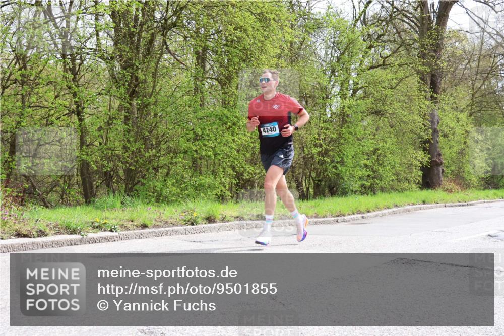 12.04.2026 - 45. Internationalen Wilhelmsburger Insellauf Yannick Fuchs http://msf.ph/oto/9501855 12.04.2026 12:41:18 Laufen 4240 meine-sportfotos.de