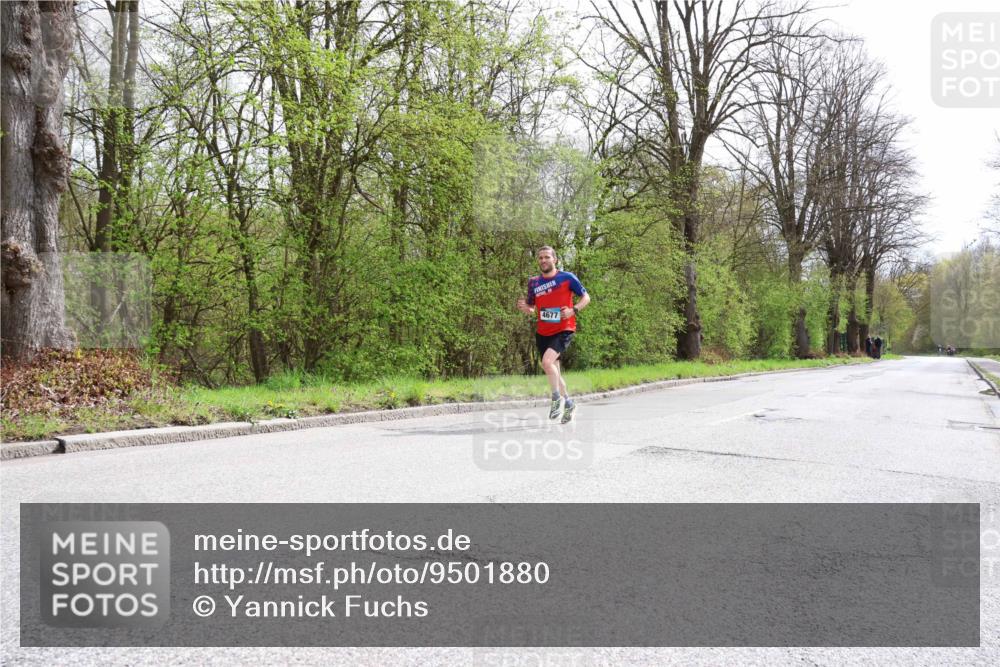 12.04.2026 - 45. Internationalen Wilhelmsburger Insellauf Yannick Fuchs http://msf.ph/oto/9501880 12.04.2026 12:41:26 Laufen 4677 meine-sportfotos.de