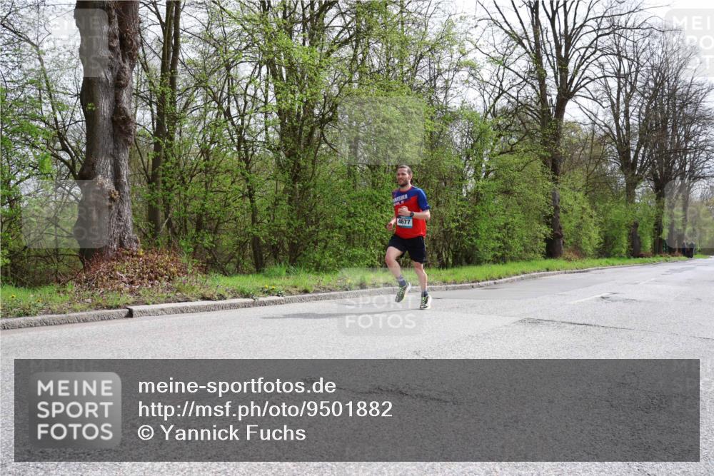 12.04.2026 - 45. Internationalen Wilhelmsburger Insellauf Yannick Fuchs http://msf.ph/oto/9501882 12.04.2026 12:41:27 Laufen 4677 meine-sportfotos.de