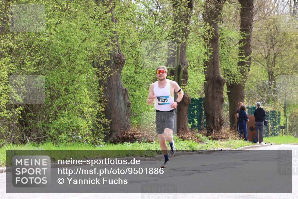 12.04.2026 - 45. Internationalen Wilhelmsburger Insellauf Yannick Fuchs http://msf.ph/oto/9501886 12.04.2026 12:42:03 Laufen 5335 meine-sportfotos.de