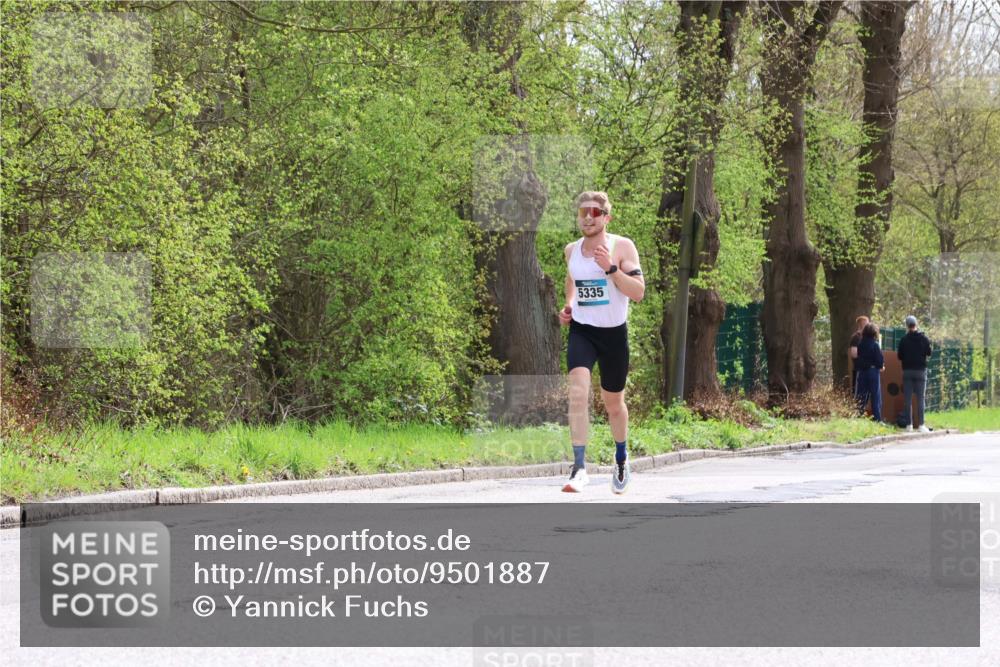 12.04.2026 - 45. Internationalen Wilhelmsburger Insellauf Yannick Fuchs http://msf.ph/oto/9501887 12.04.2026 12:42:04 Laufen 5335 meine-sportfotos.de