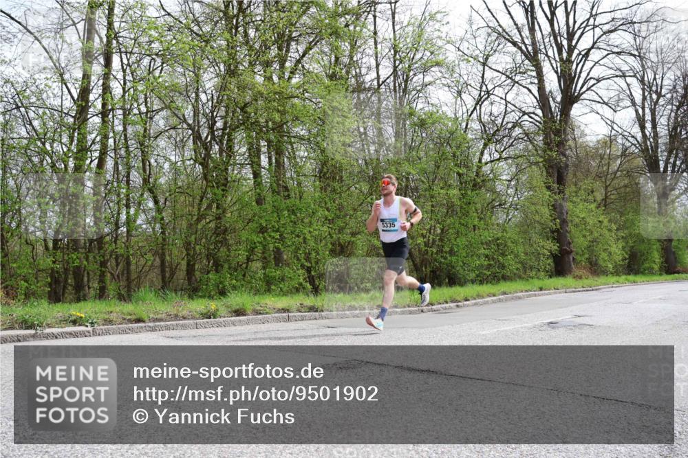 12.04.2026 - 45. Internationalen Wilhelmsburger Insellauf Yannick Fuchs http://msf.ph/oto/9501902 12.04.2026 12:42:08 Laufen 5335 meine-sportfotos.de