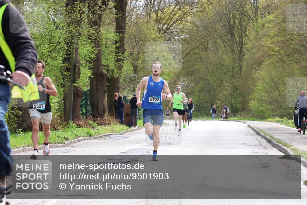 12.04.2026 - 45. Internationalen Wilhelmsburger Insellauf Yannick Fuchs http://msf.ph/oto/9501903 12.04.2026 12:42:20 Laufen 5527, 5722 meine-sportfotos.de