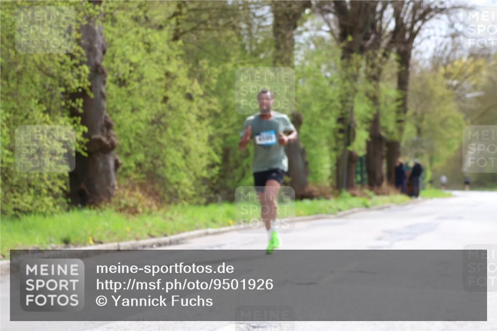 12.04.2026 - 45. Internationalen Wilhelmsburger Insellauf Yannick Fuchs http://msf.ph/oto/9501926 12.04.2026 12:42:32 Laufen  meine-sportfotos.de