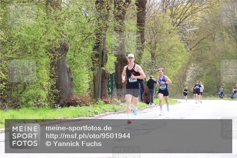 12.04.2026 - 45. Internationalen Wilhelmsburger Insellauf Yannick Fuchs http://msf.ph/oto/9501944 12.04.2026 12:42:45 Laufen 3389, 5365 meine-sportfotos.de