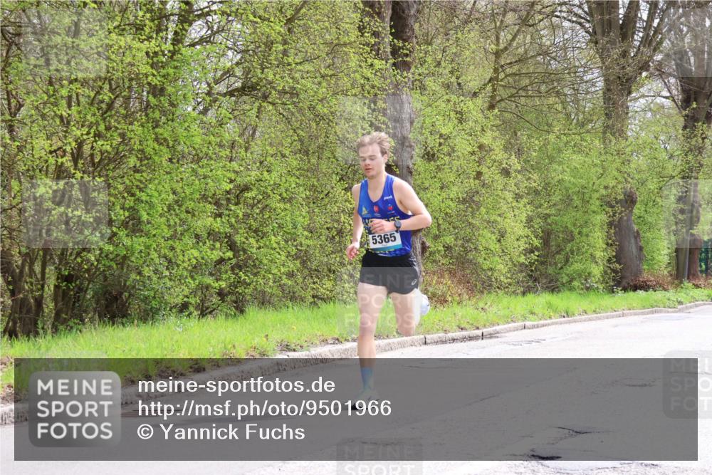 12.04.2026 - 45. Internationalen Wilhelmsburger Insellauf Yannick Fuchs http://msf.ph/oto/9501966 12.04.2026 12:42:52 Laufen 5365 meine-sportfotos.de