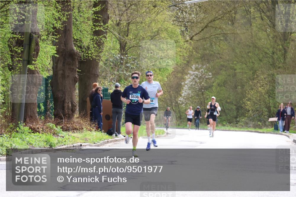 12.04.2026 - 45. Internationalen Wilhelmsburger Insellauf Yannick Fuchs http://msf.ph/oto/9501977 12.04.2026 12:42:55 Laufen 361, 5530, 48 meine-sportfotos.de