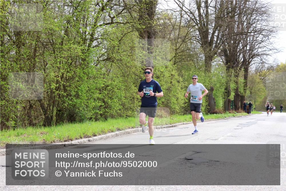 12.04.2026 - 45. Internationalen Wilhelmsburger Insellauf Yannick Fuchs http://msf.ph/oto/9502000 12.04.2026 12:43:02 Laufen 361, 5530, 3048 meine-sportfotos.de