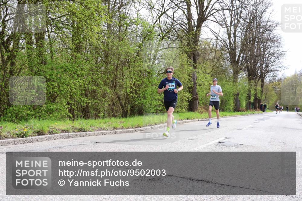 12.04.2026 - 45. Internationalen Wilhelmsburger Insellauf Yannick Fuchs http://msf.ph/oto/9502003 12.04.2026 12:43:03 Laufen 361, 5530, 3048 meine-sportfotos.de