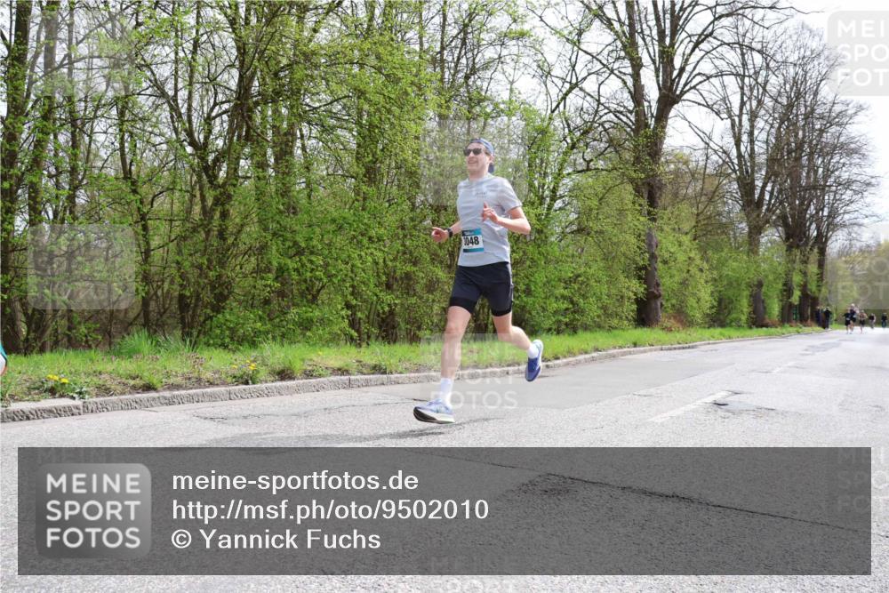12.04.2026 - 45. Internationalen Wilhelmsburger Insellauf Yannick Fuchs http://msf.ph/oto/9502010 12.04.2026 12:43:04 Laufen 3048 meine-sportfotos.de