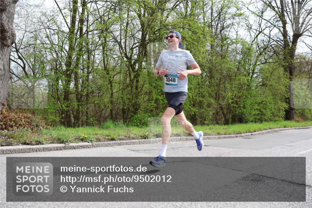12.04.2026 - 45. Internationalen Wilhelmsburger Insellauf Yannick Fuchs http://msf.ph/oto/9502012 12.04.2026 12:43:04 Laufen 3048 meine-sportfotos.de