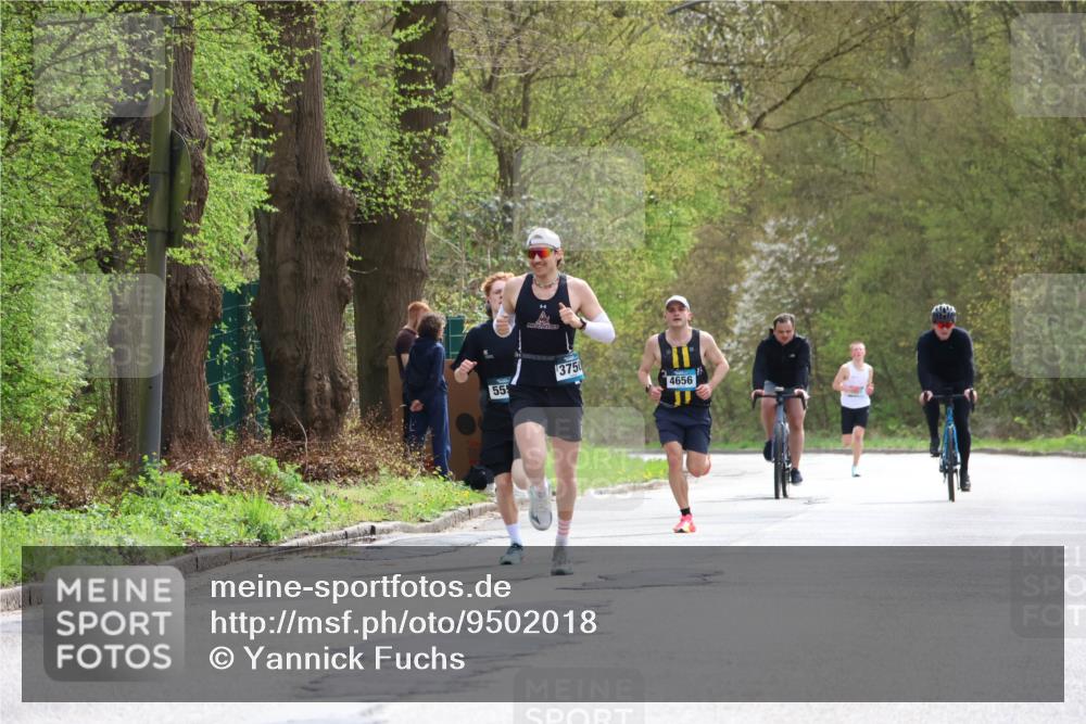12.04.2026 - 45. Internationalen Wilhelmsburger Insellauf Yannick Fuchs http://msf.ph/oto/9502018 12.04.2026 12:43:07 Laufen 3750, 55, 4656 meine-sportfotos.de