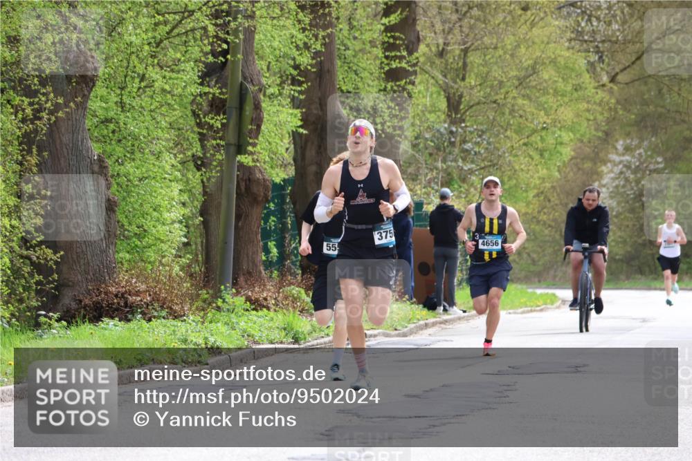 12.04.2026 - 45. Internationalen Wilhelmsburger Insellauf Yannick Fuchs http://msf.ph/oto/9502024 12.04.2026 12:43:09 Laufen 55, 375, 4656 meine-sportfotos.de