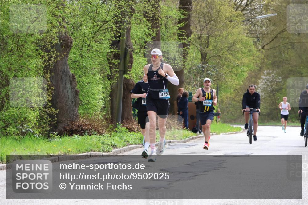 12.04.2026 - 45. Internationalen Wilhelmsburger Insellauf Yannick Fuchs http://msf.ph/oto/9502025 12.04.2026 12:43:09 Laufen 5, 3750, 4656 meine-sportfotos.de