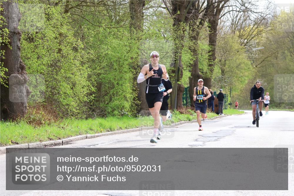 12.04.2026 - 45. Internationalen Wilhelmsburger Insellauf Yannick Fuchs http://msf.ph/oto/9502031 12.04.2026 12:43:11 Laufen 375, 4656 meine-sportfotos.de