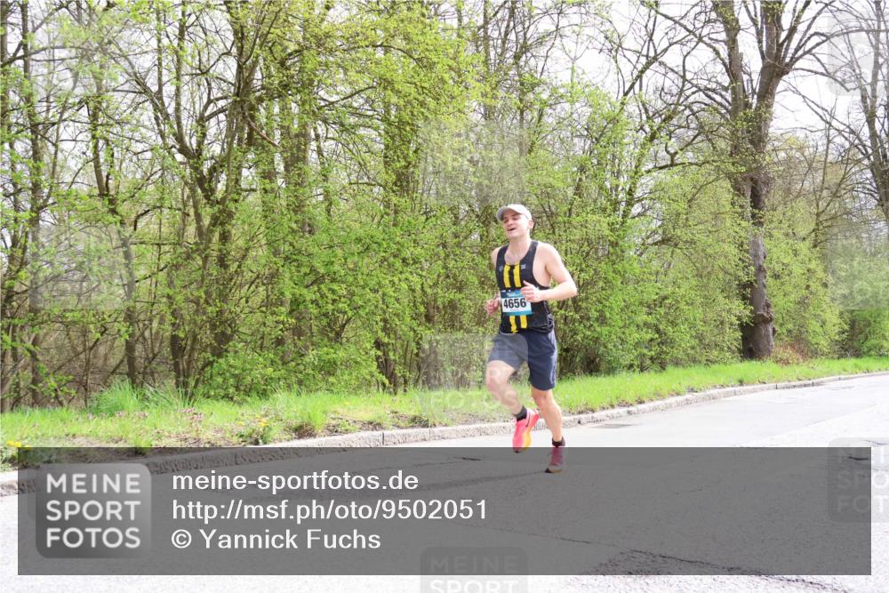 12.04.2026 - 45. Internationalen Wilhelmsburger Insellauf Yannick Fuchs http://msf.ph/oto/9502051 12.04.2026 12:43:16 Laufen 4656 meine-sportfotos.de