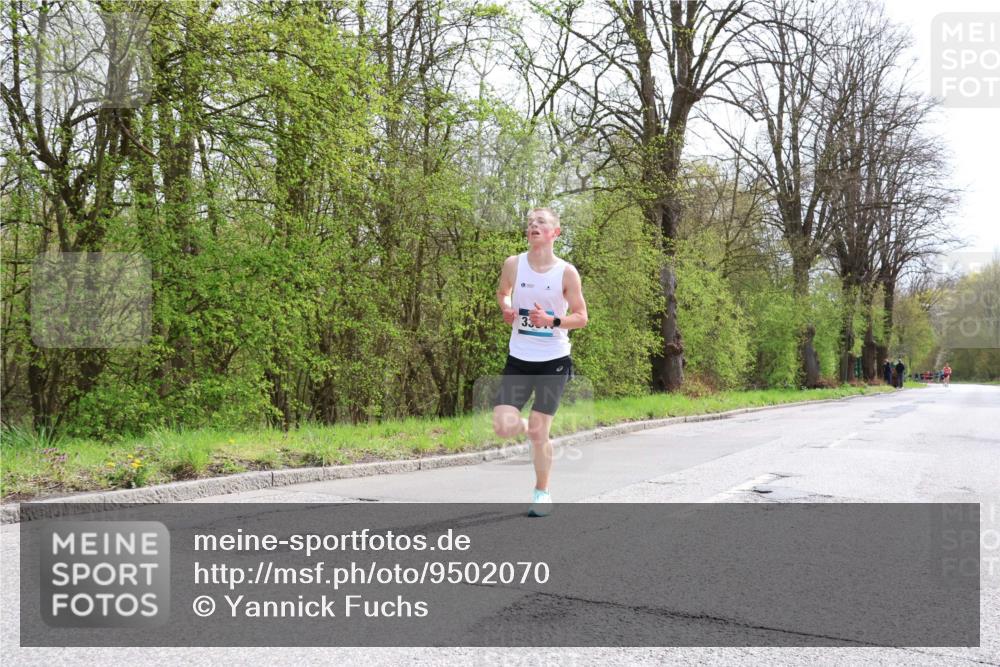12.04.2026 - 45. Internationalen Wilhelmsburger Insellauf Yannick Fuchs http://msf.ph/oto/9502070 12.04.2026 12:43:27 Laufen  meine-sportfotos.de