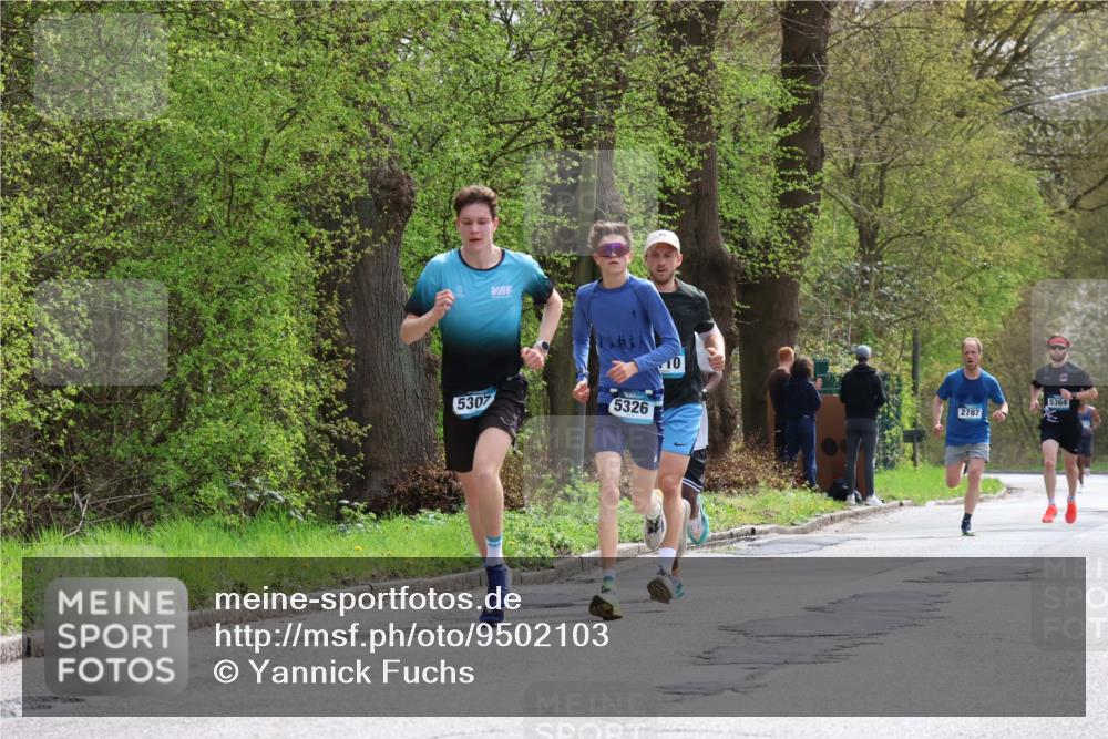 12.04.2026 - 45. Internationalen Wilhelmsburger Insellauf Yannick Fuchs http://msf.ph/oto/9502103 12.04.2026 12:43:47 Laufen 5307, 5326, 10, 2787, 5364 meine-sportfotos.de